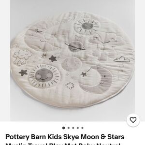 Pottery Barn Kids Neutral Moon & Stars Play Mat
Brand New